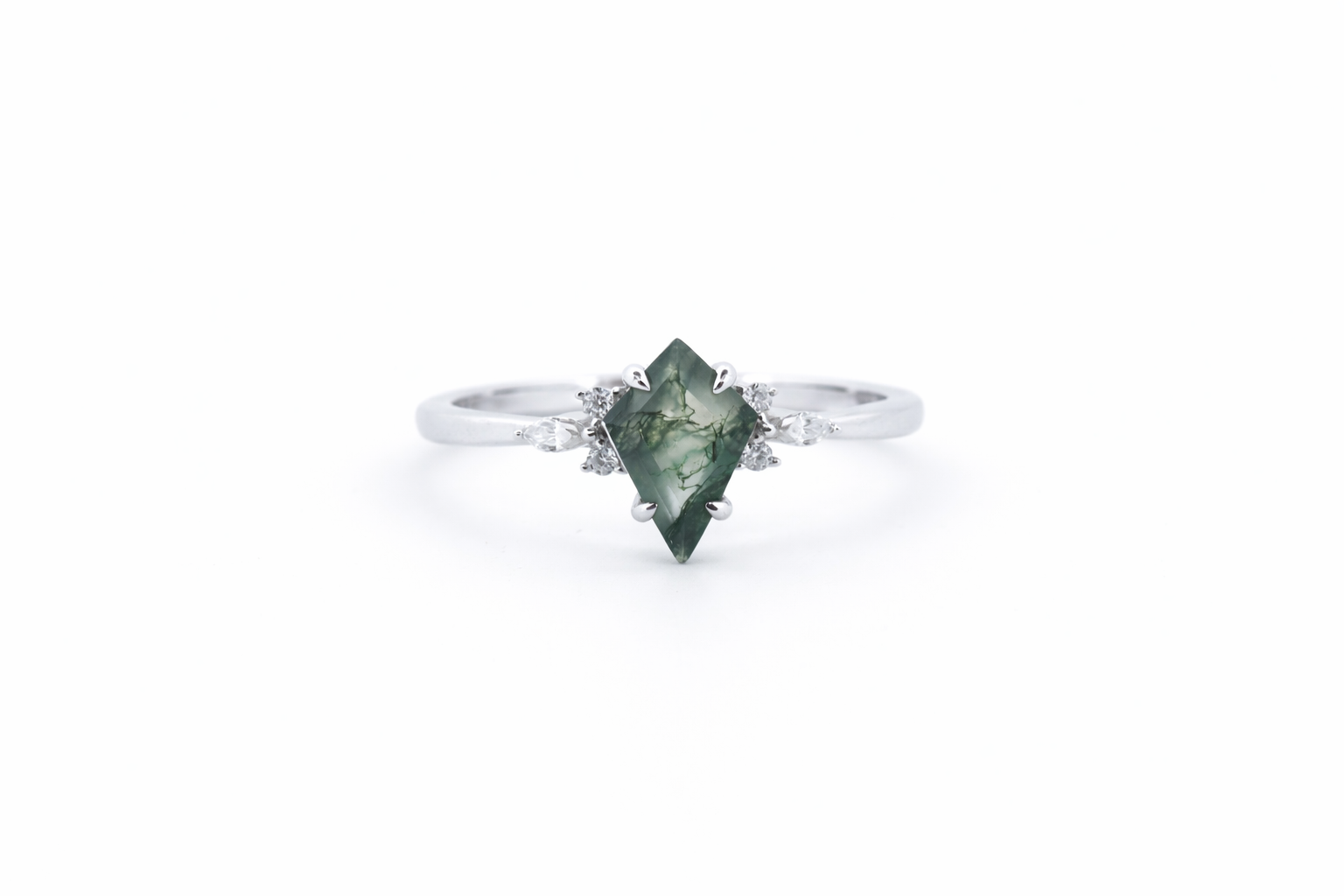 Astra moissanit ring