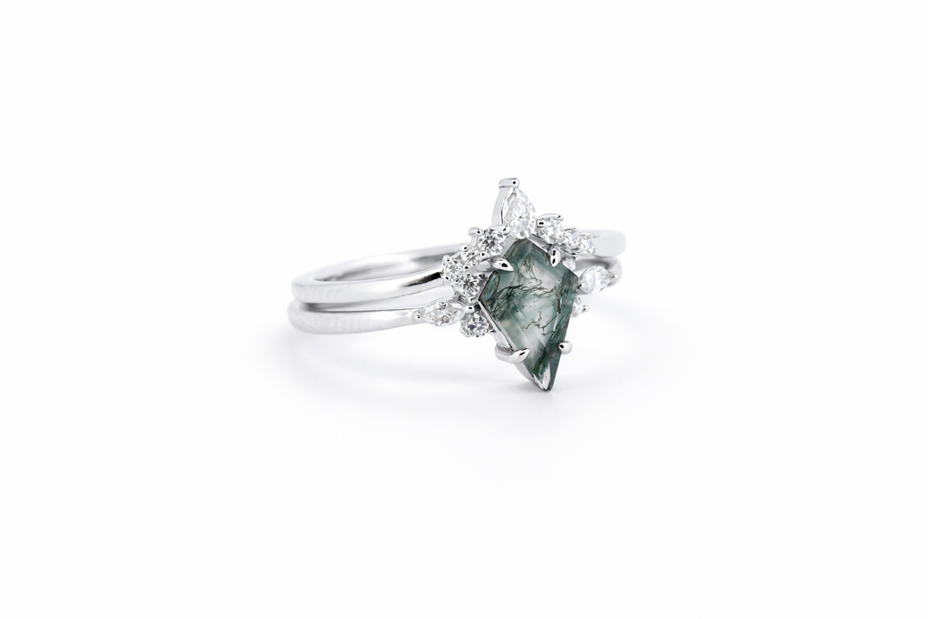 Astra moissanit ring