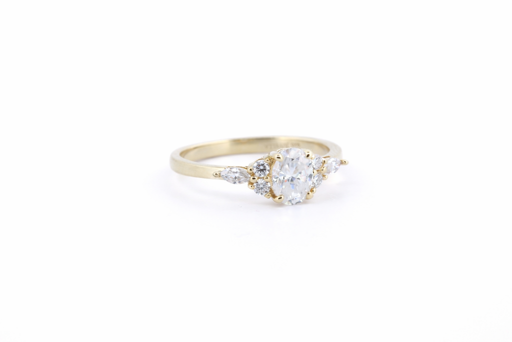 Klara moissanit ring