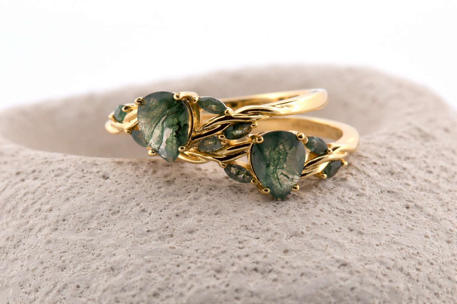 Verdelle Crystal ring