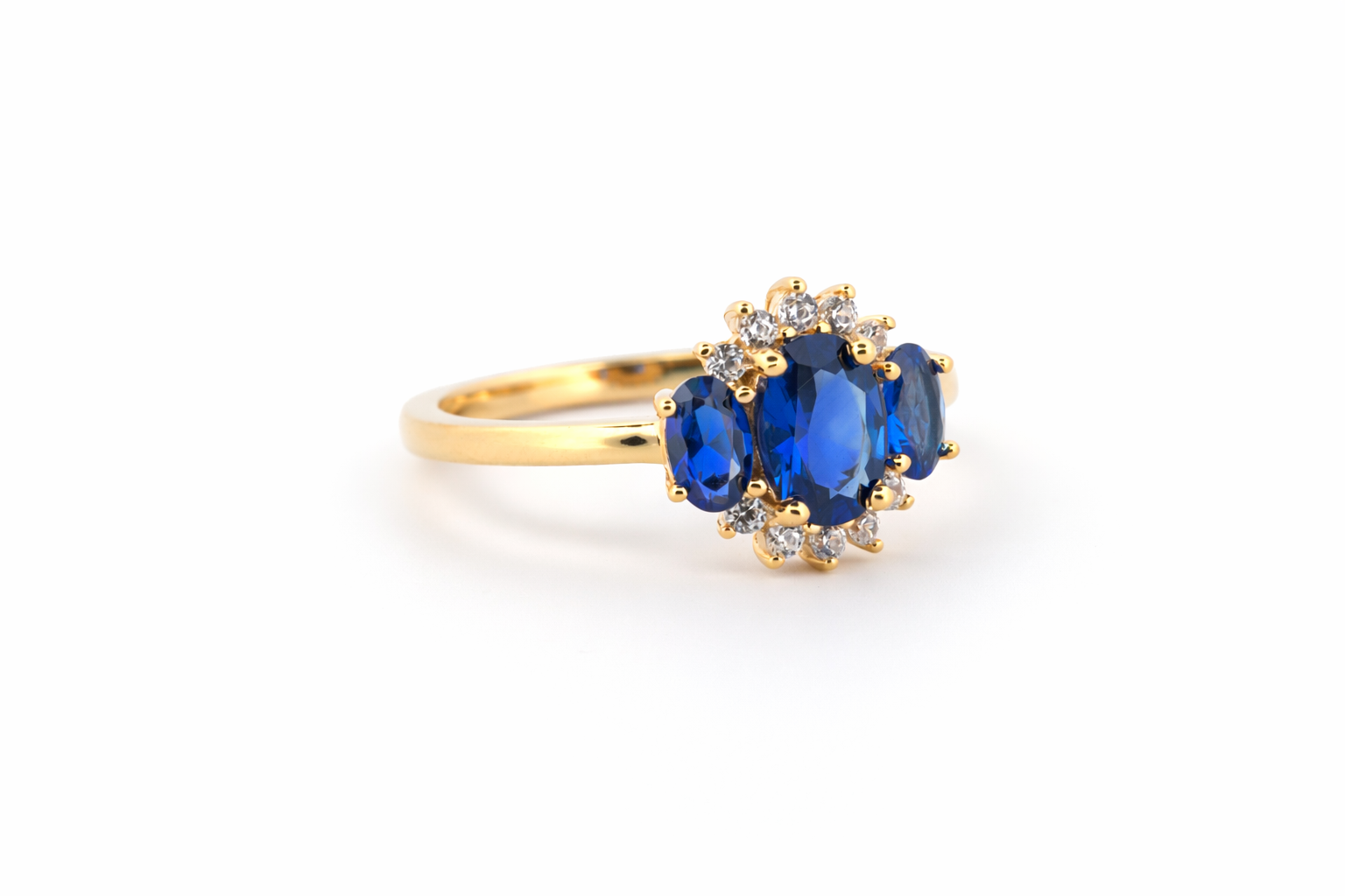 Saphira Crystal ring