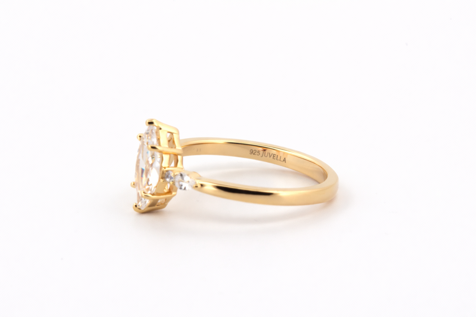Elysia Crystal ring