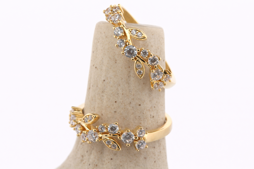 Lioré Crystal ring