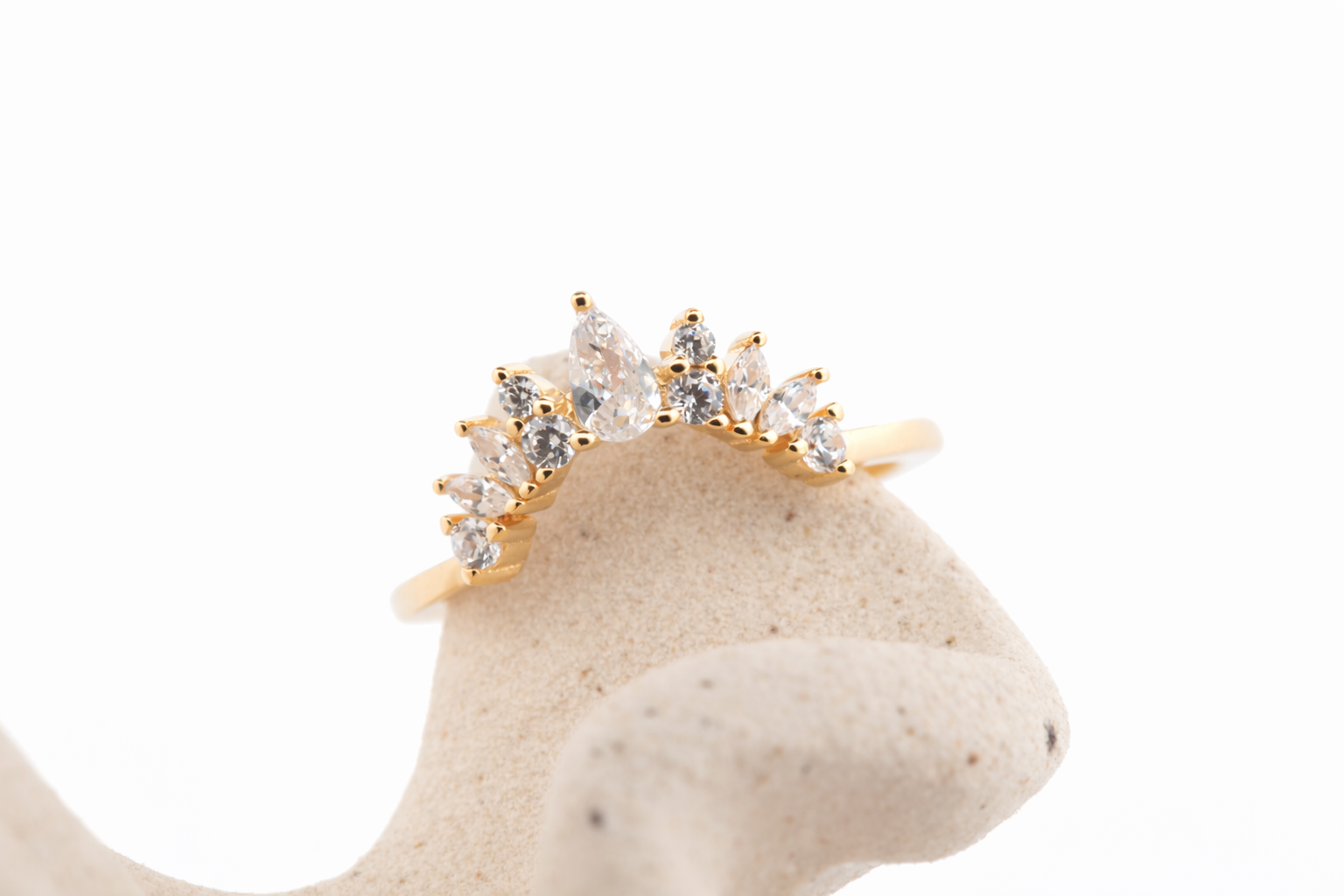 Lumira Crystal ring