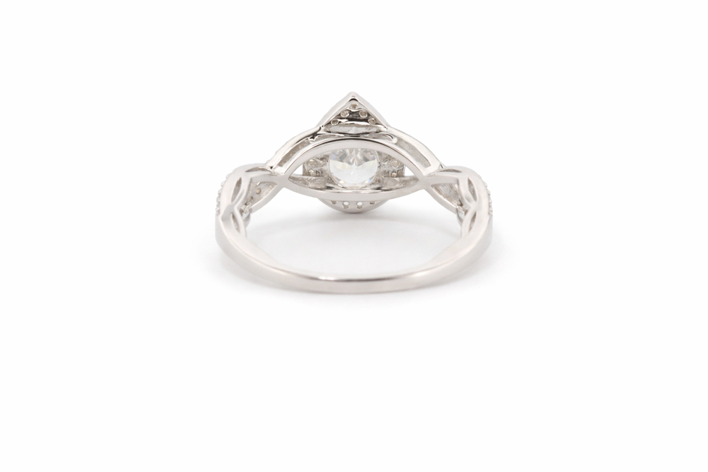 Lumi Crystal ring