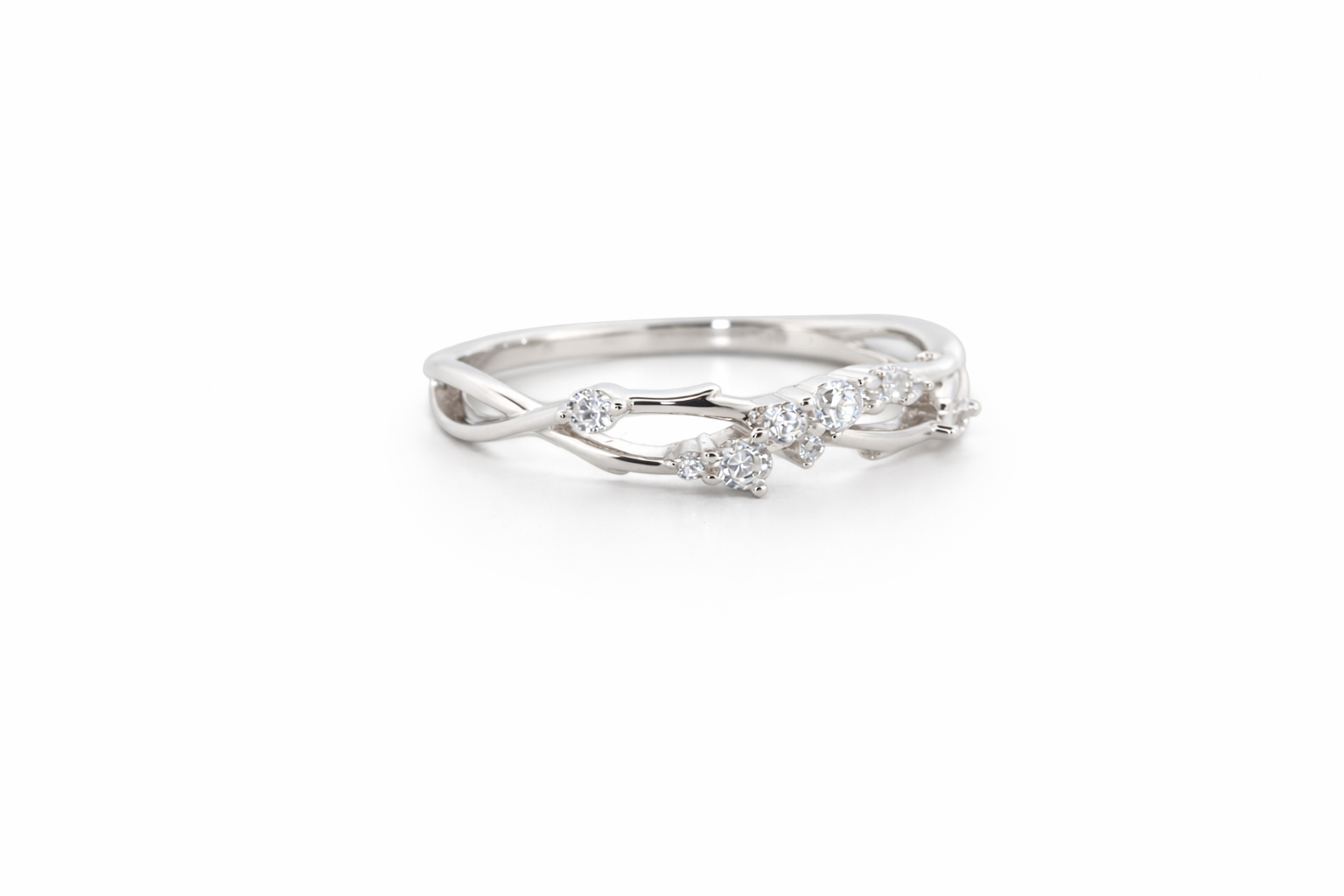 Lunaria Crystal ring
