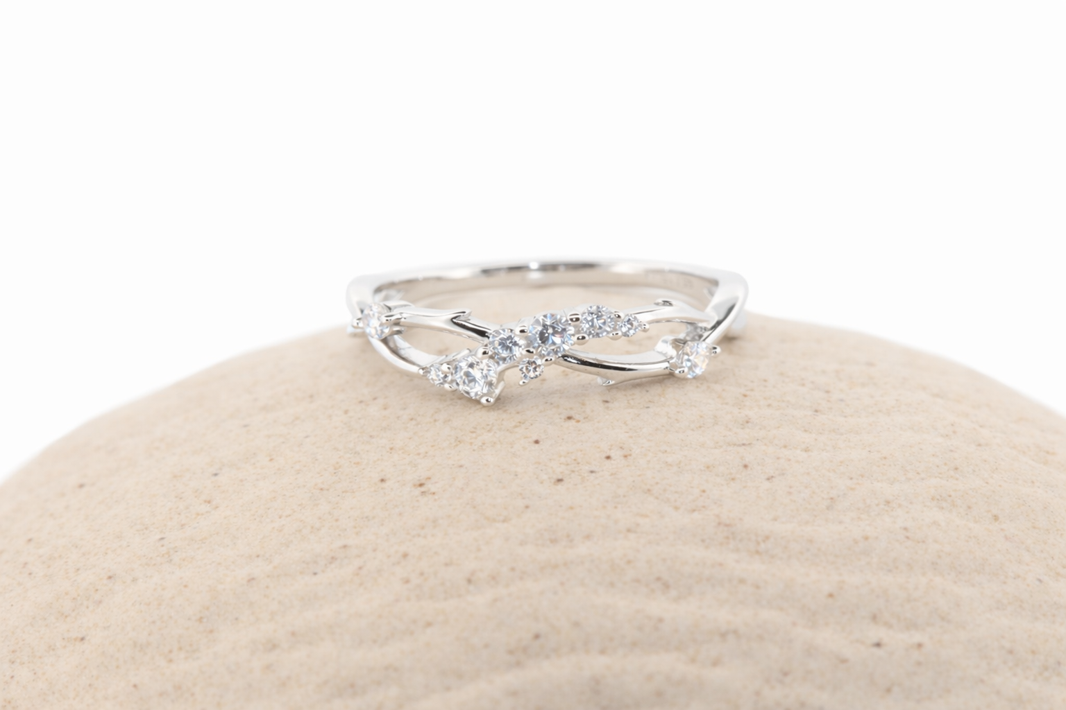 Lunaria Crystal ring