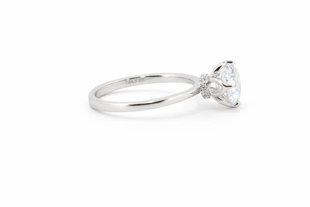 Elira Crystal ring