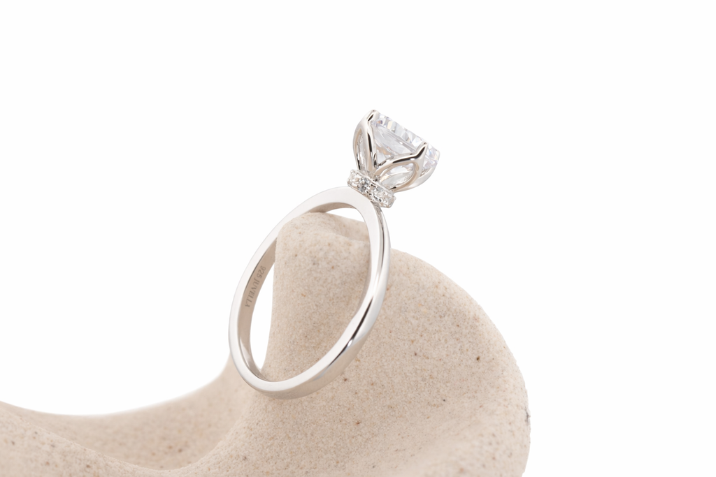 Elira Crystal ring