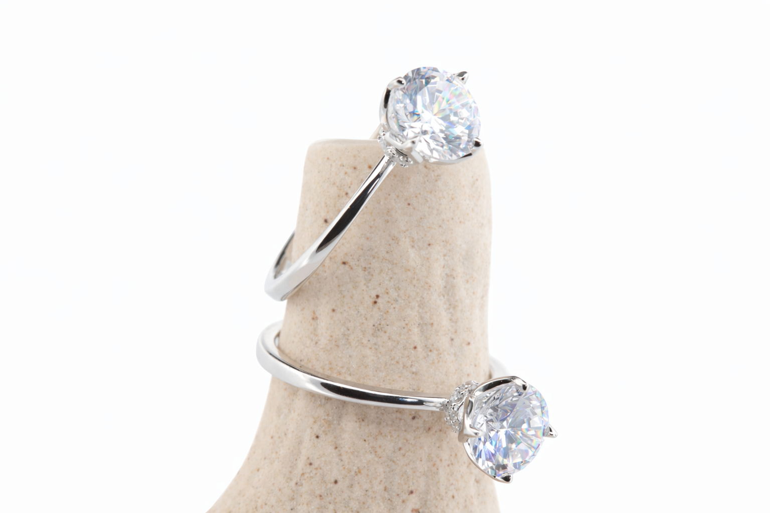 Elira Crystal ring