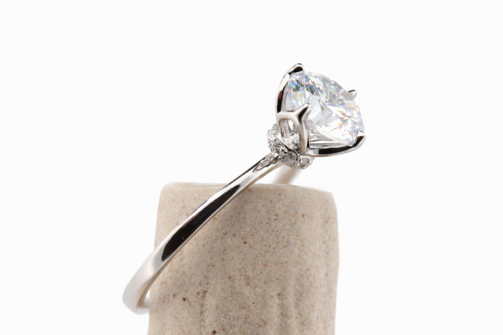 Elira Crystal ring