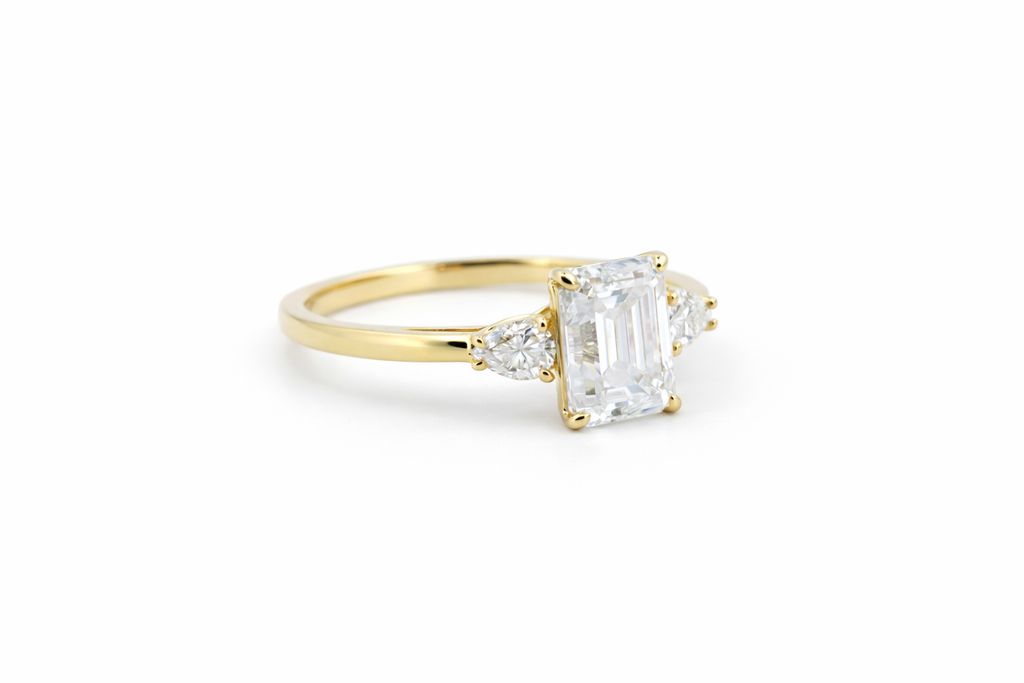 Solène moissanit ring