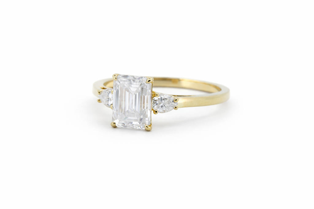 Solène moissanit ring