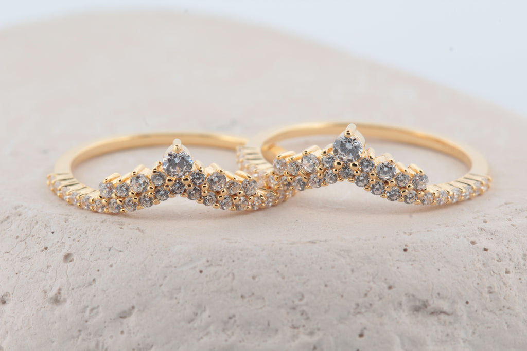 Valeris Crystal ring